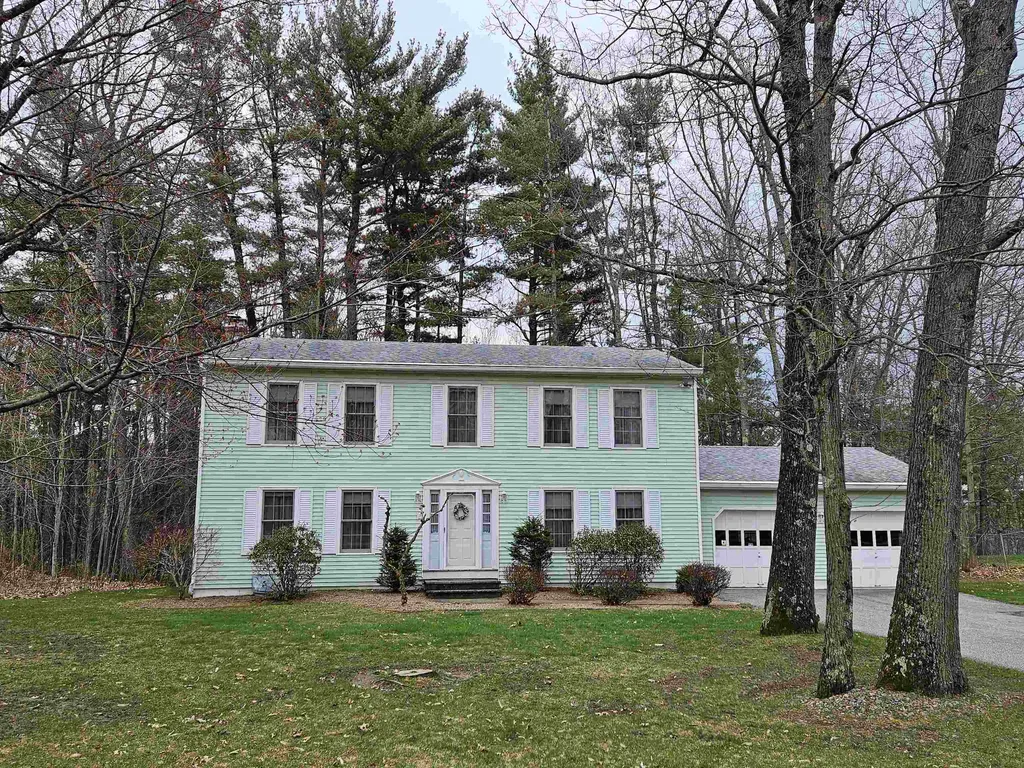 51 Forest Road Essex VT 05452