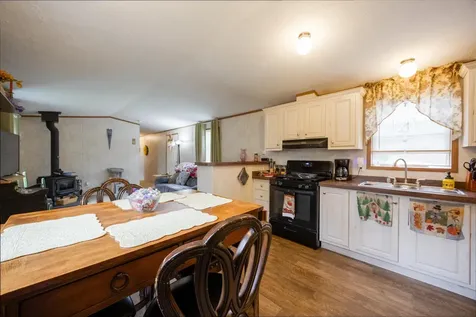51 Barney Hill Road Grafton NH 03240