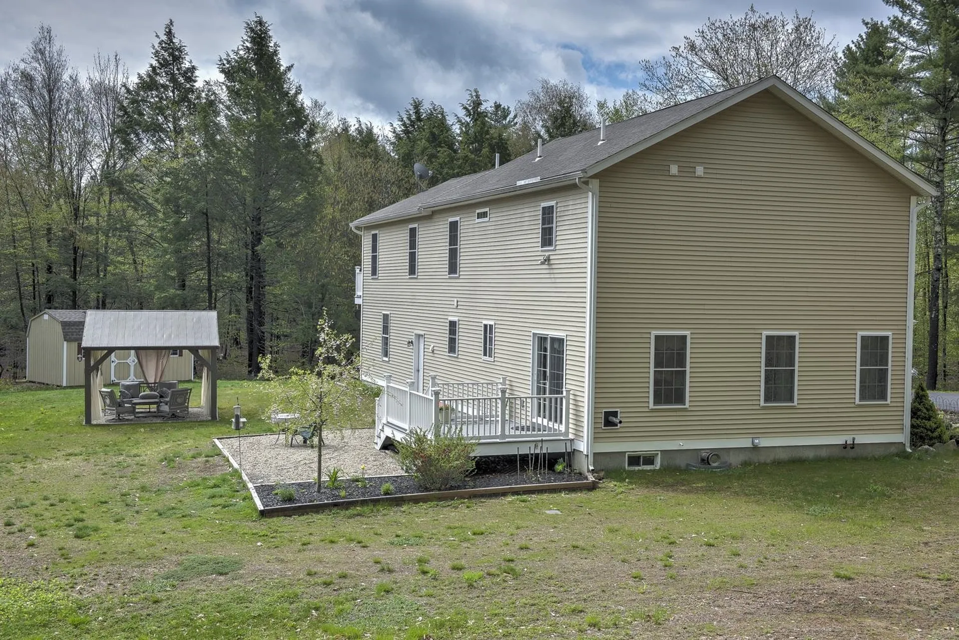 221 Valley Road Dublin NH 03444