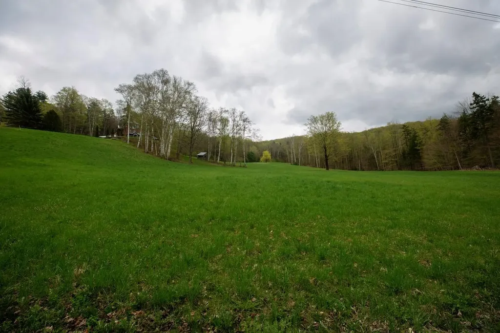 1605 Kingdom Road Vershire VT 05079