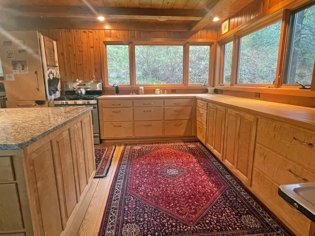 1605 Kingdom Road Vershire VT 05079