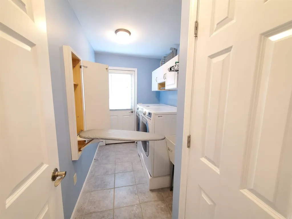 88 Roberts Road Canaan NH 03741