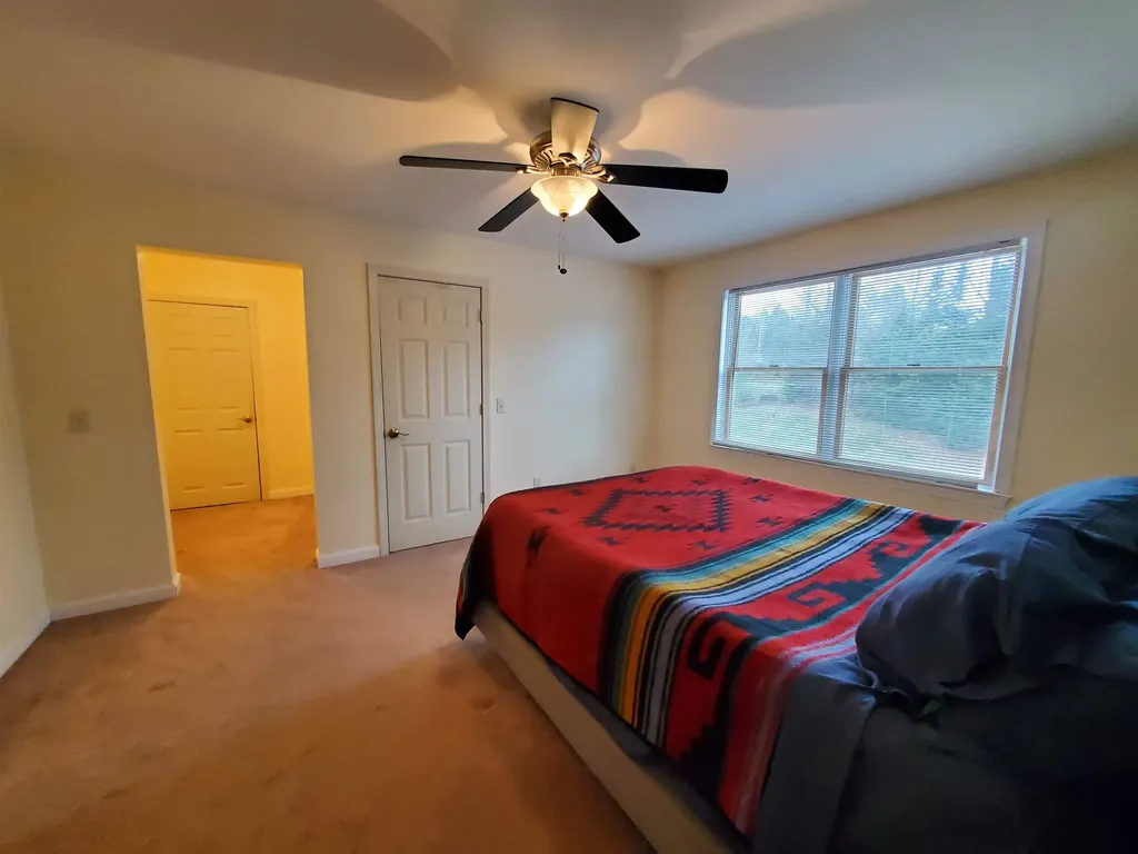 88 Roberts Road Canaan NH 03741