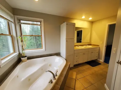 88 Roberts Road Canaan NH 03741