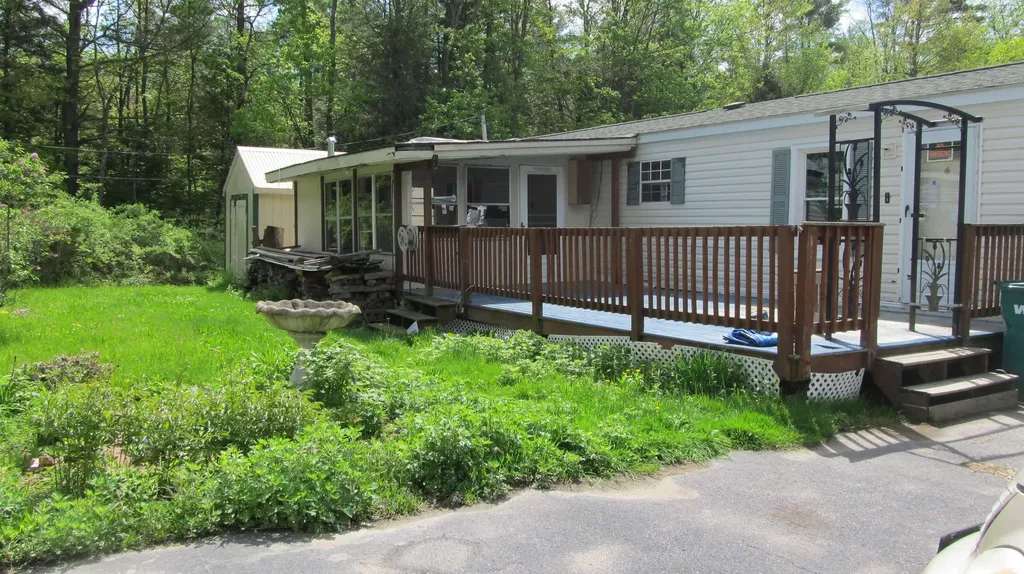 6 Elcona Drive Keene NH 03431