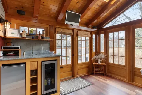 166 Appletree Point Road Burlington VT 05408