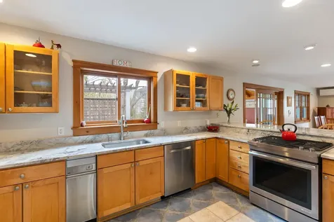 166 Appletree Point Road Burlington VT 05408