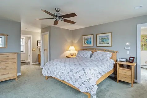 166 Appletree Point Road Burlington VT 05408