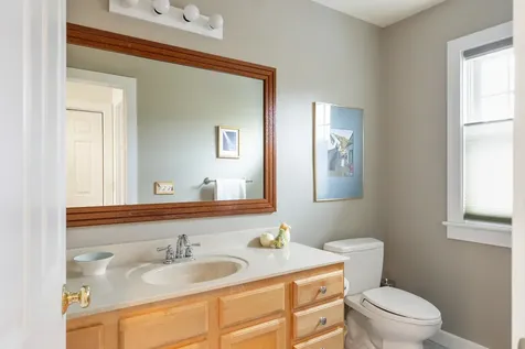 166 Appletree Point Road Burlington VT 05408