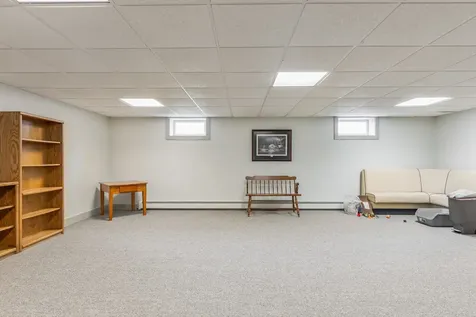 166 Appletree Point Road Burlington VT 05408