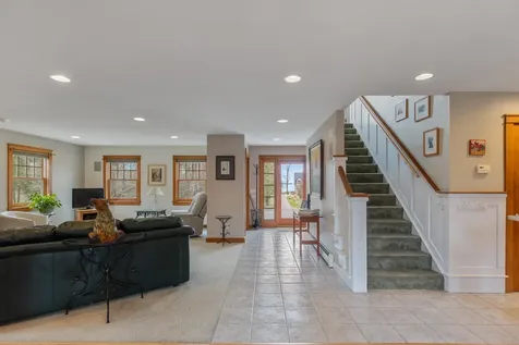 166 Appletree Point Road Burlington VT 05408