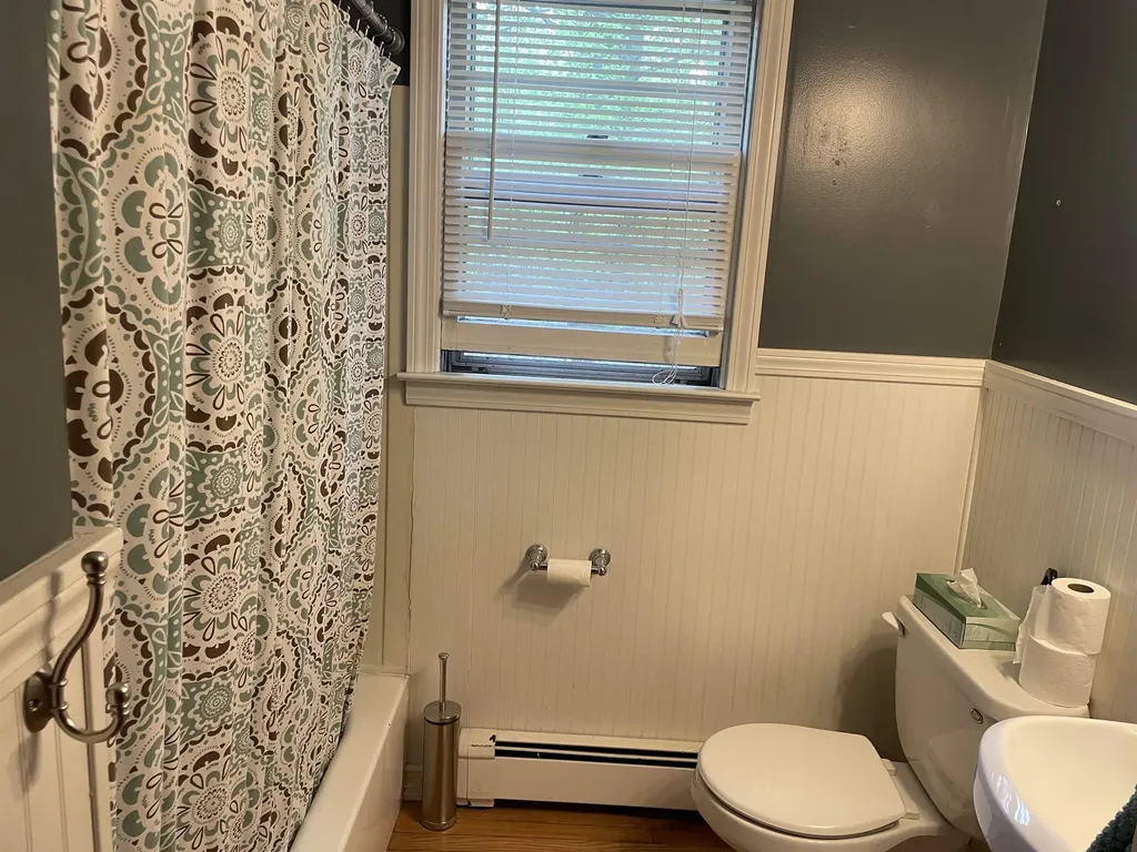 11 Maple Street Brattleboro VT 05350