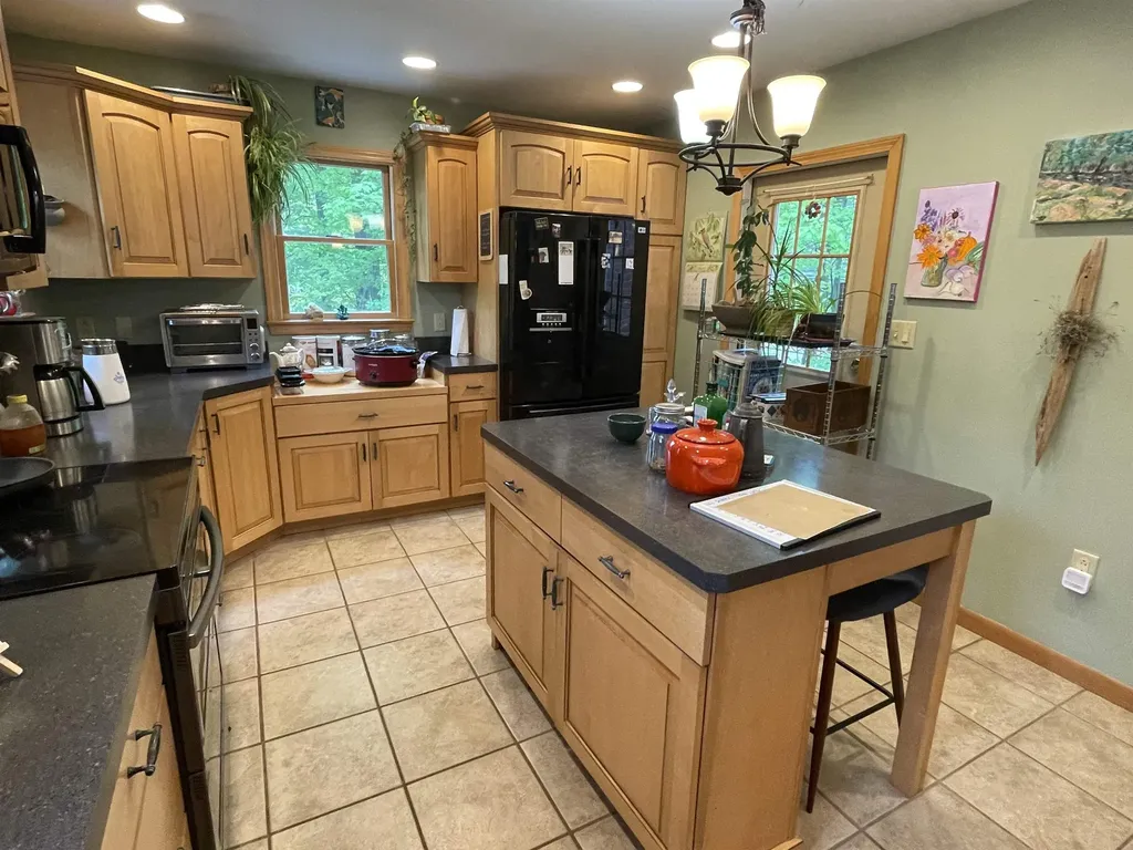 11 Maple Street Brattleboro VT 05350