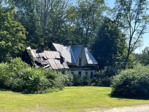 22 Plaisted Road Campton NH 03223