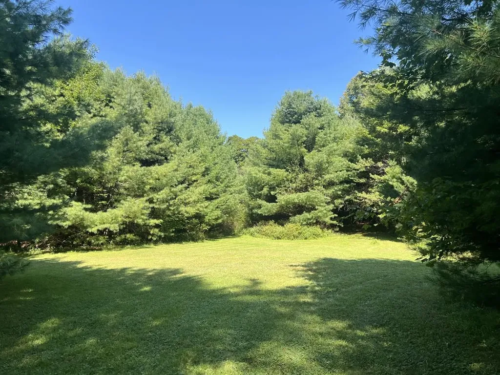 4 Plaisted Road Campton NH 03223