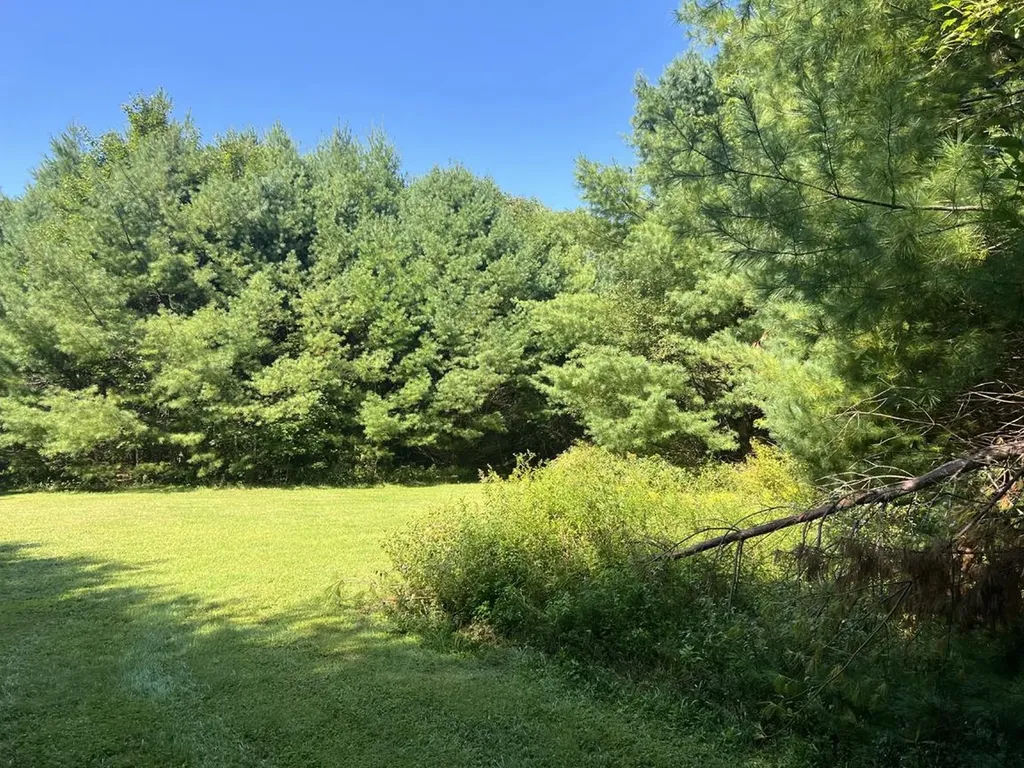 4 Plaisted Road Campton NH 03223