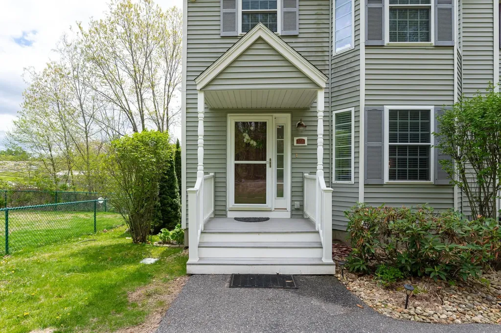 55a Windham Road Hudson NH 03051