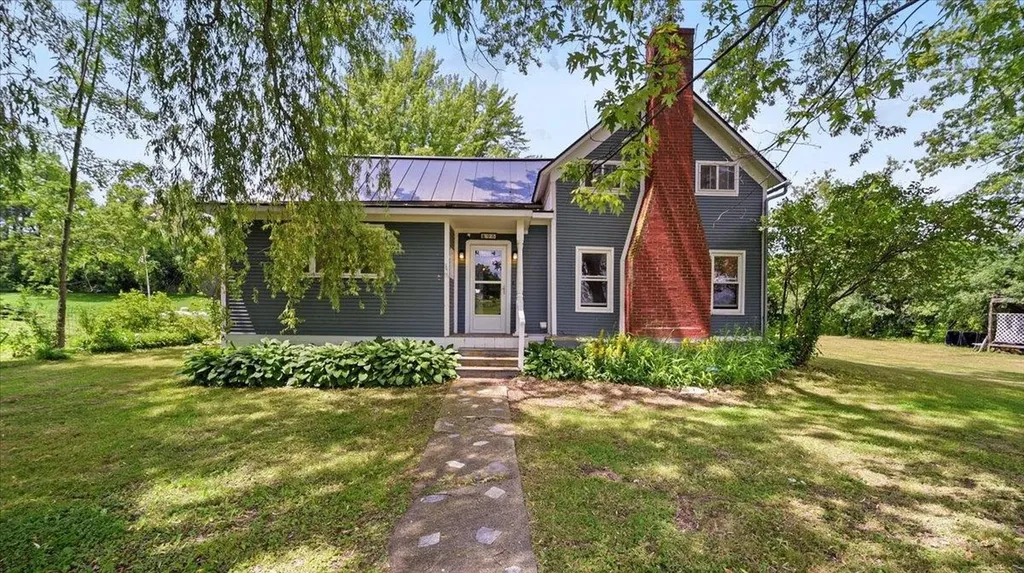 96 Jenna Lane Leicester VT 05778