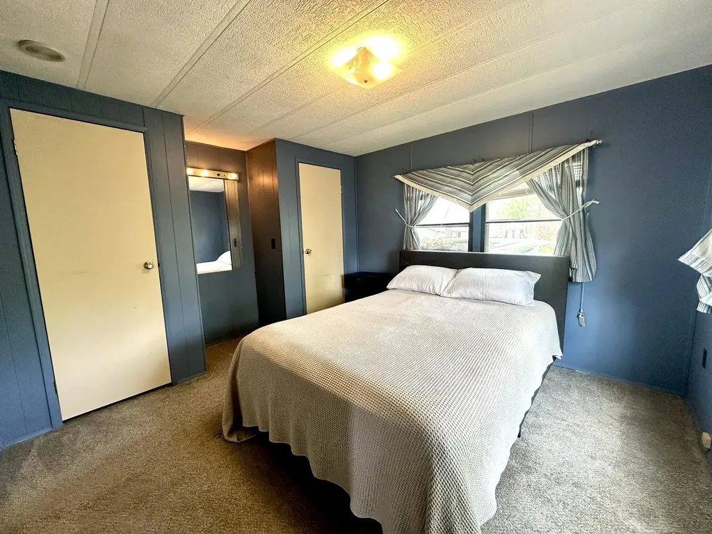 15 Blue Jay Court Keene NH 03431