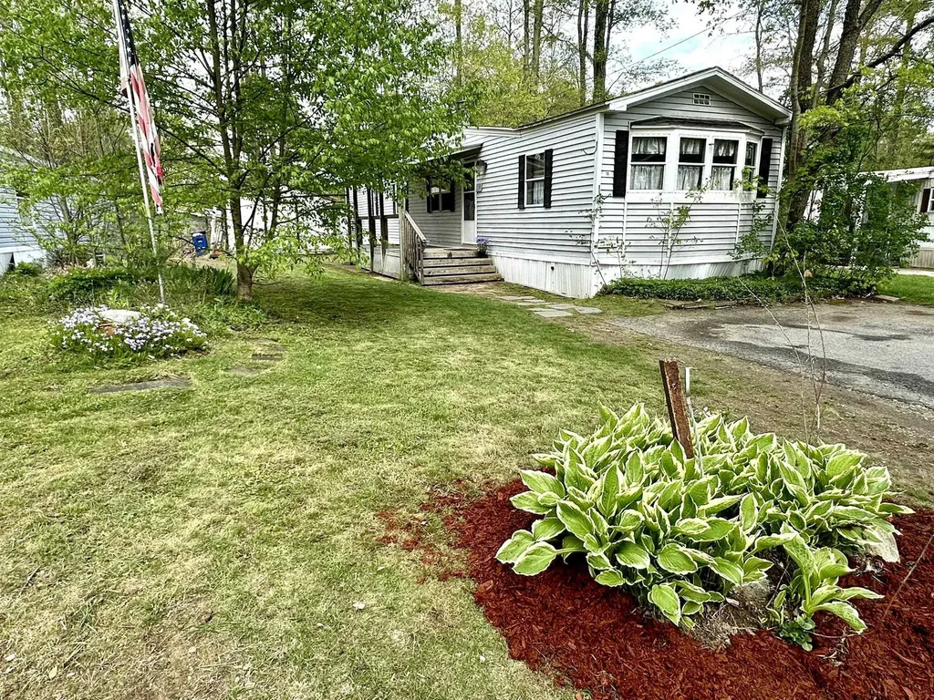 15 Blue Jay Court Keene NH 03431