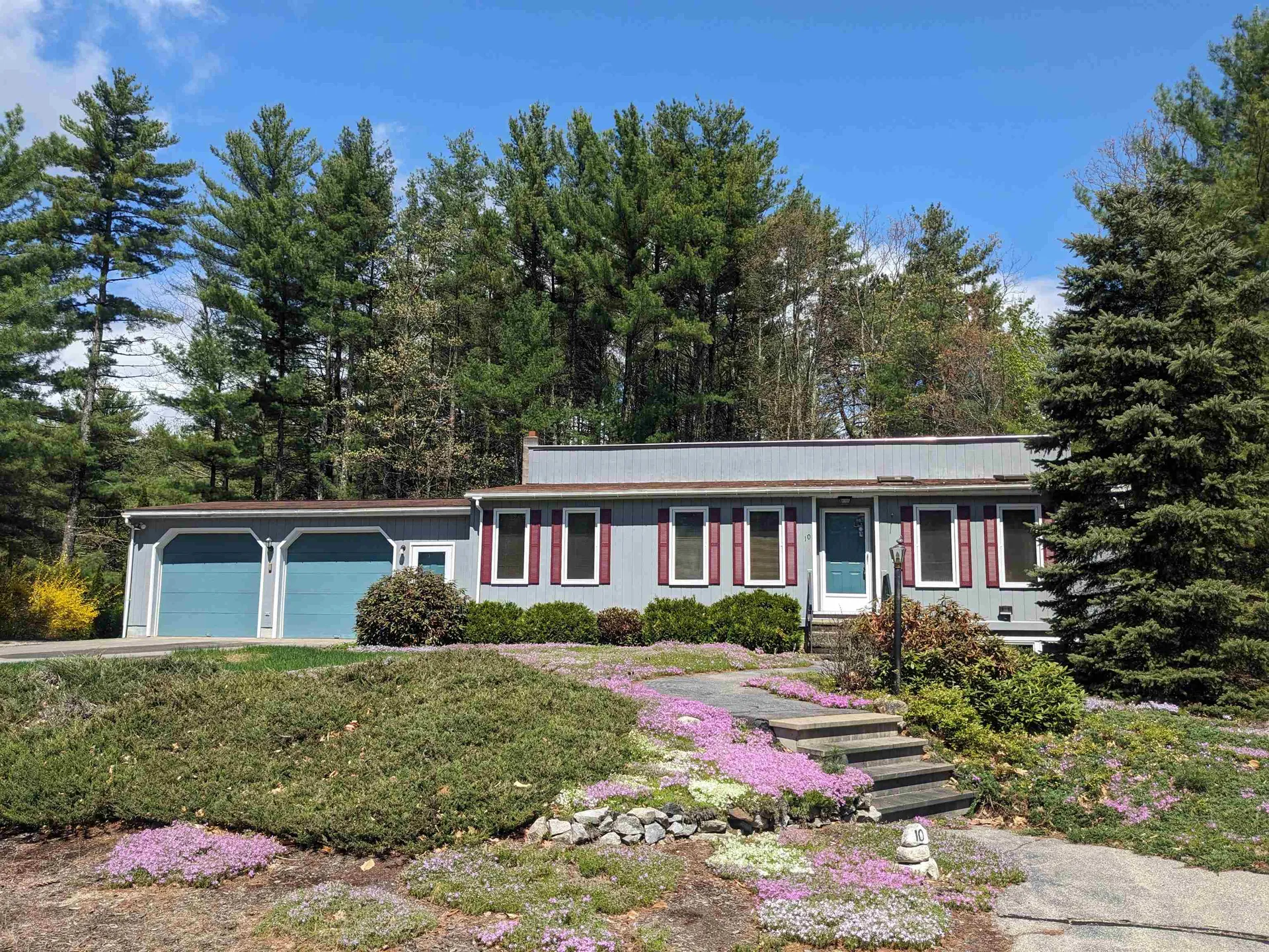 10 Dandiview Road Conway NH 03860