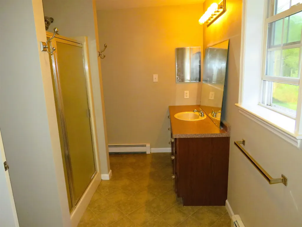 35 Centerview Drive Swanzey NH 03446