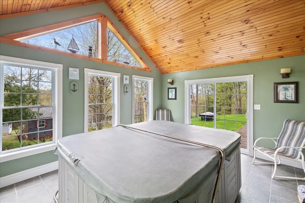 34 Goldsbury Woods Road Barre Town VT 05641