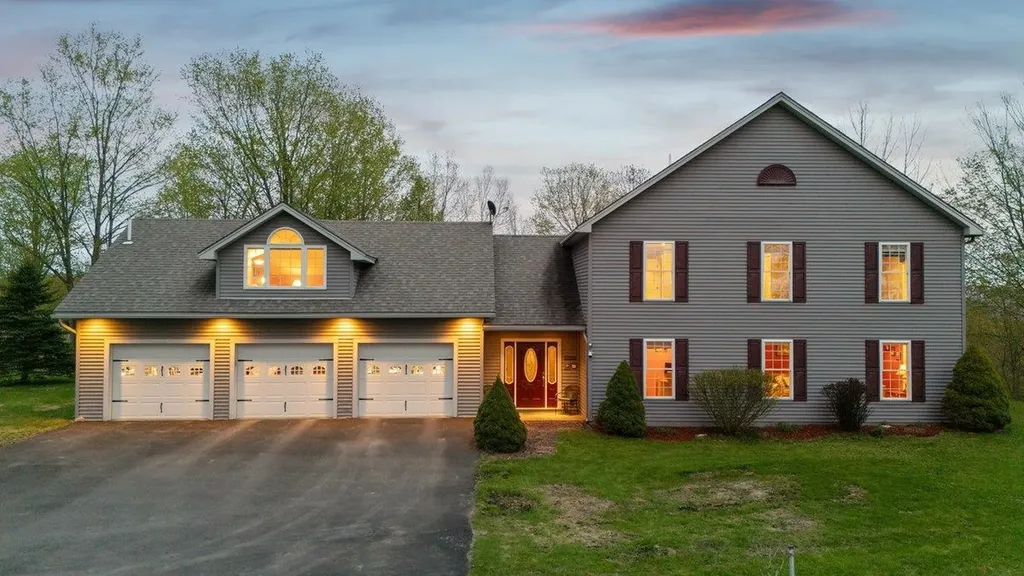 34 Goldsbury Woods Road Barre Town VT 05641