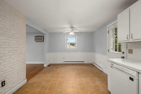 23 Meisner Road Salem NH 03079