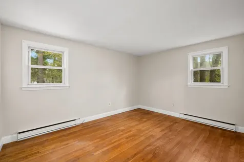 23 Meisner Road Salem NH 03079