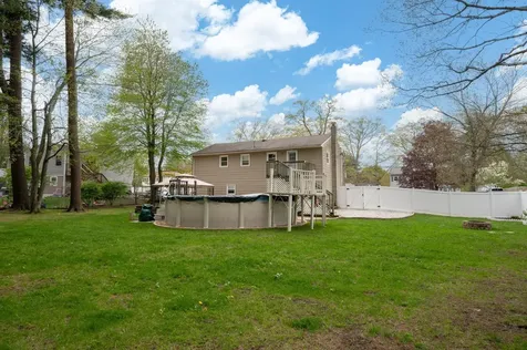 23 Meisner Road Salem NH 03079