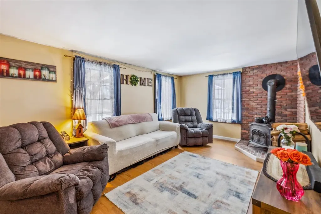 143 Route 12 N Fitzwilliam NH 03447