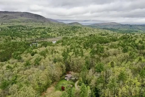 30 Ridgeway Drive Newbury NH 03255