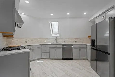 14 Whittier Drive Seabrook NH 03874