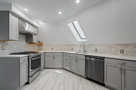 14 Whittier Drive Seabrook NH 03874