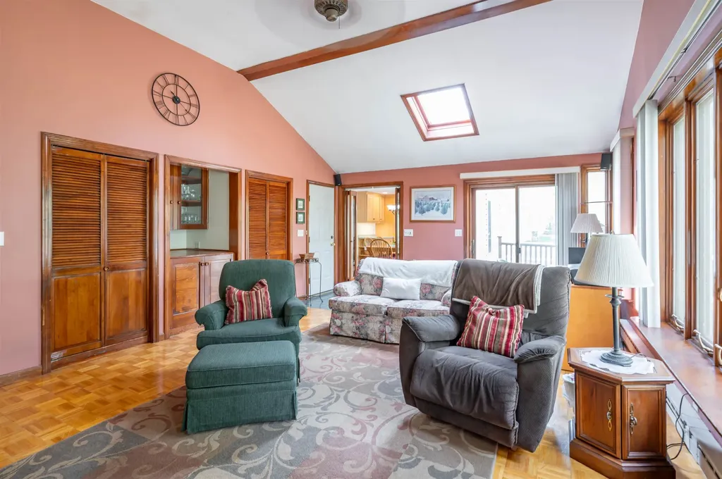 8 Sequoia Lane Plaistow NH 03865