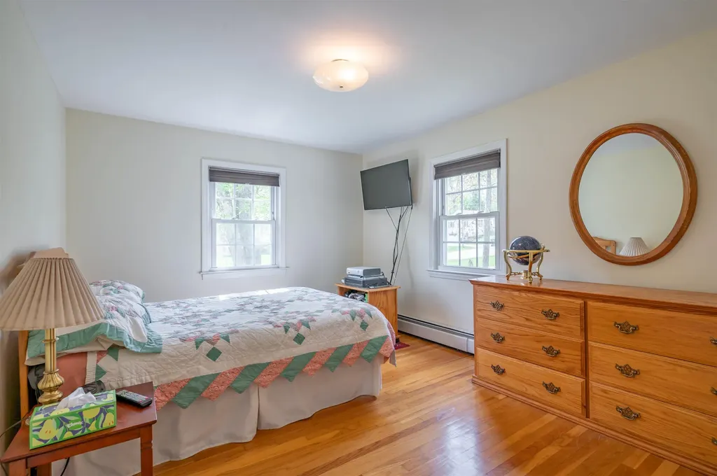 8 Sequoia Lane Plaistow NH 03865