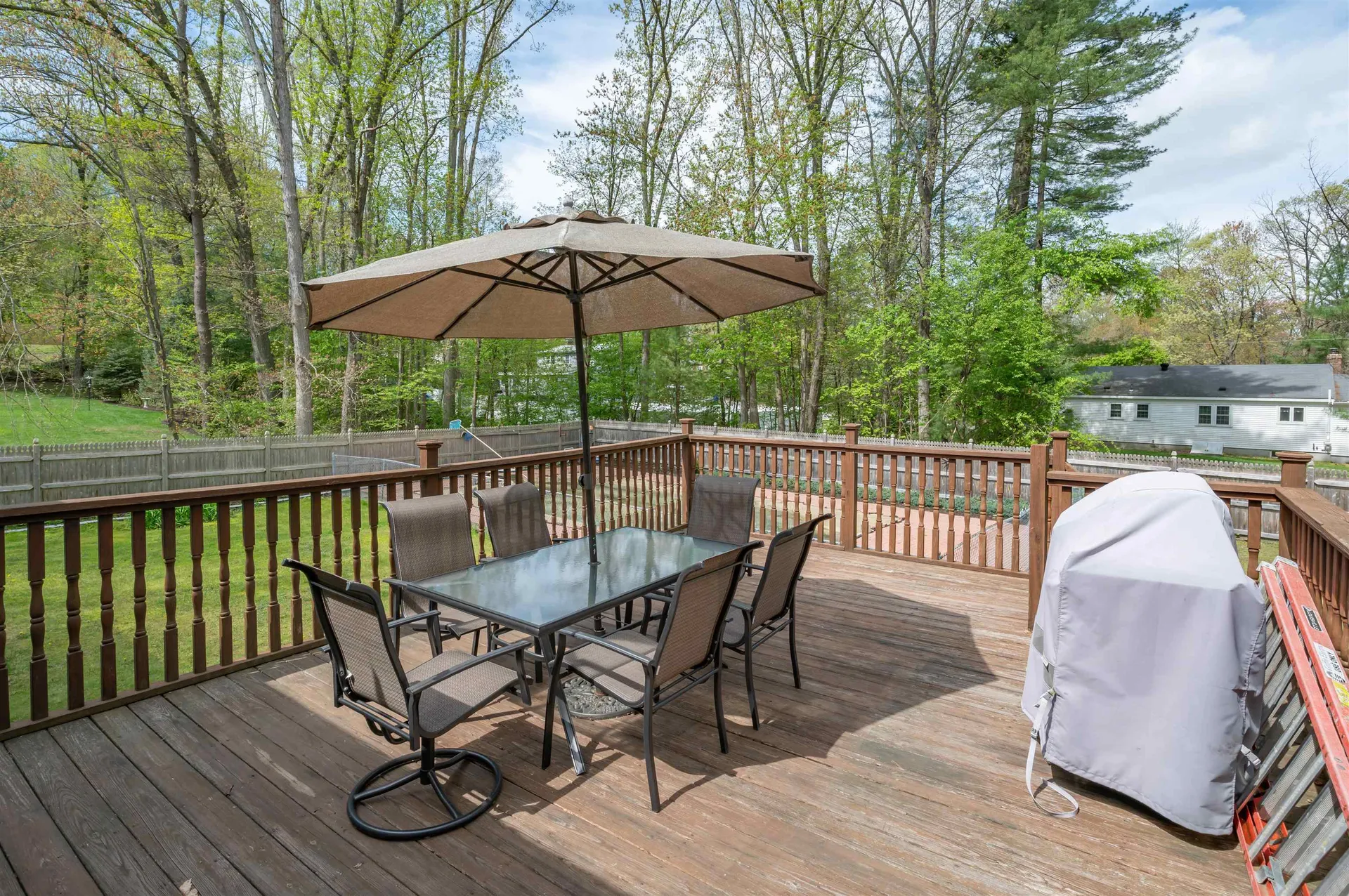 8 Sequoia Lane Plaistow NH 03865