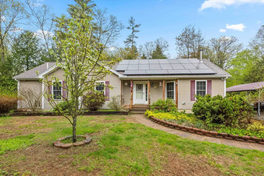 56 Call Road Webster NH 03303