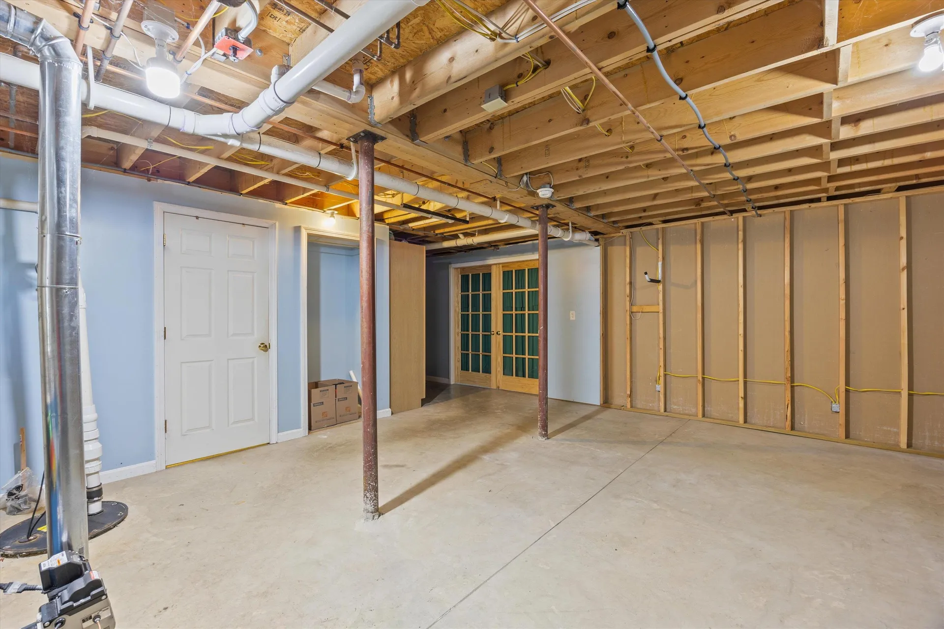 56 Call Road Webster NH 03303