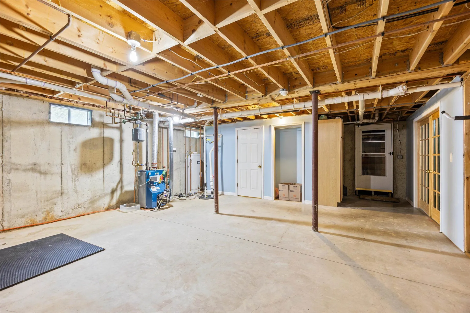 56 Call Road Webster NH 03303