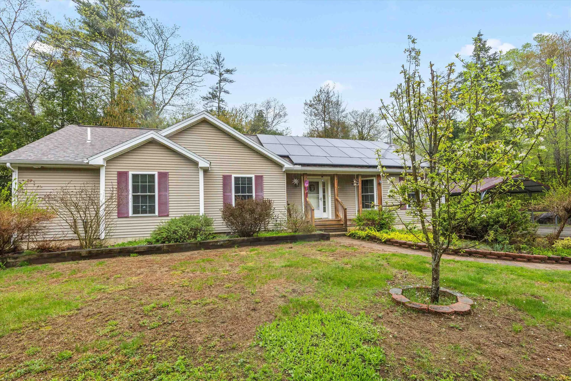 56 Call Road Webster NH 03303
