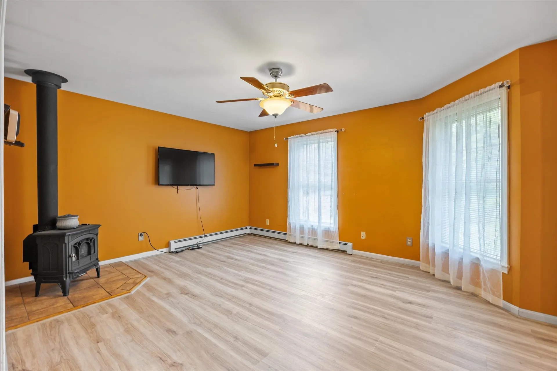 56 Call Road Webster NH 03303