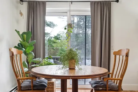 2 Candlelight Terrace Hartford VT 05001