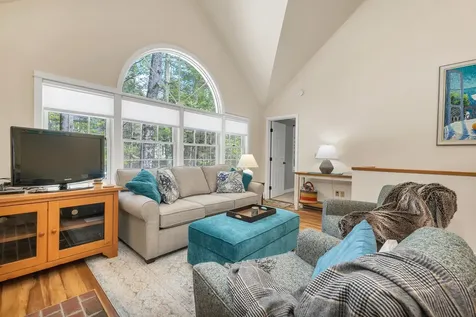 6 Foxglove Lane Wolfeboro NH 03894