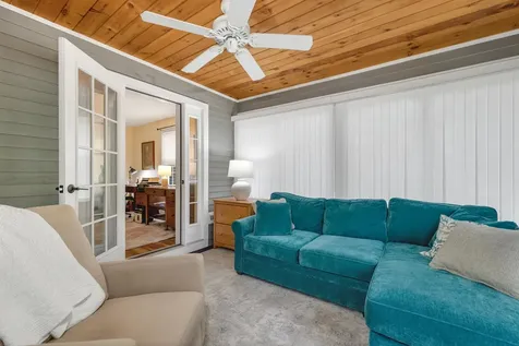 6 Foxglove Lane Wolfeboro NH 03894