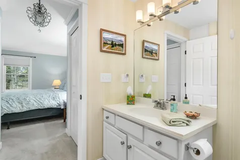 6 Foxglove Lane Wolfeboro NH 03894