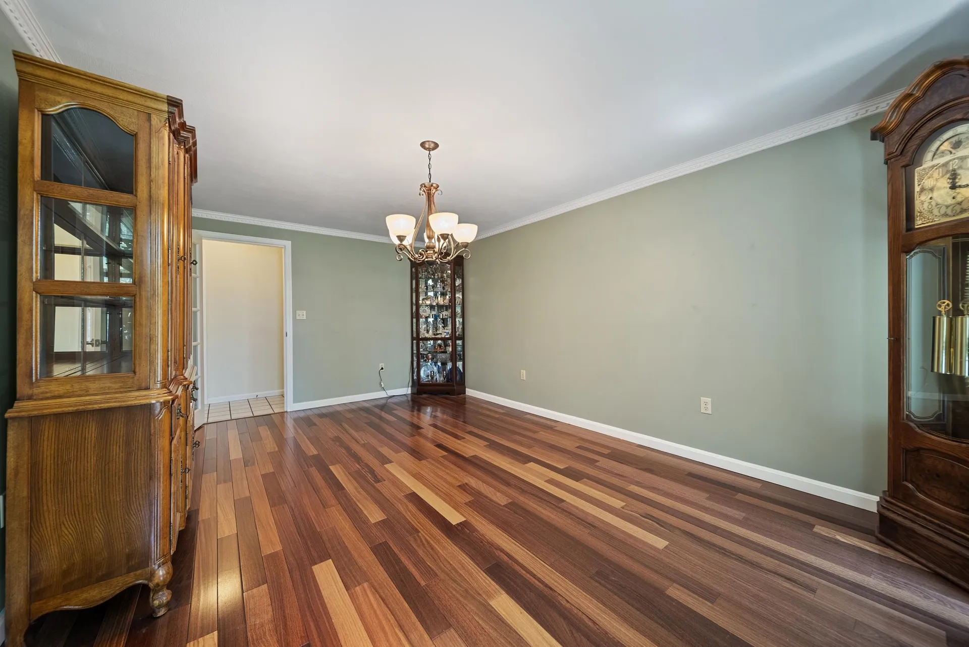 7 Modean Drive Derry NH 03038