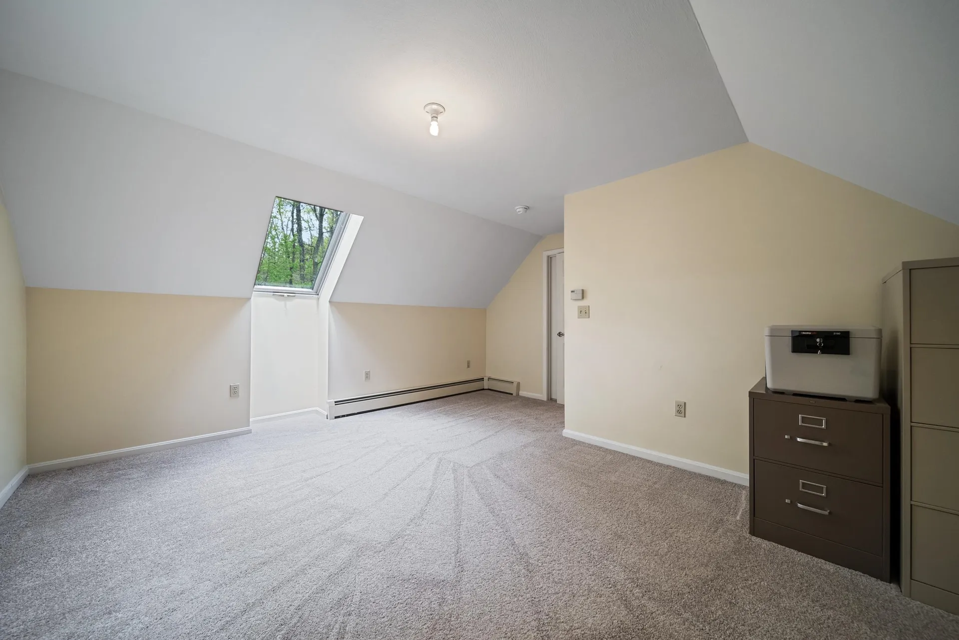 7 Modean Drive Derry NH 03038