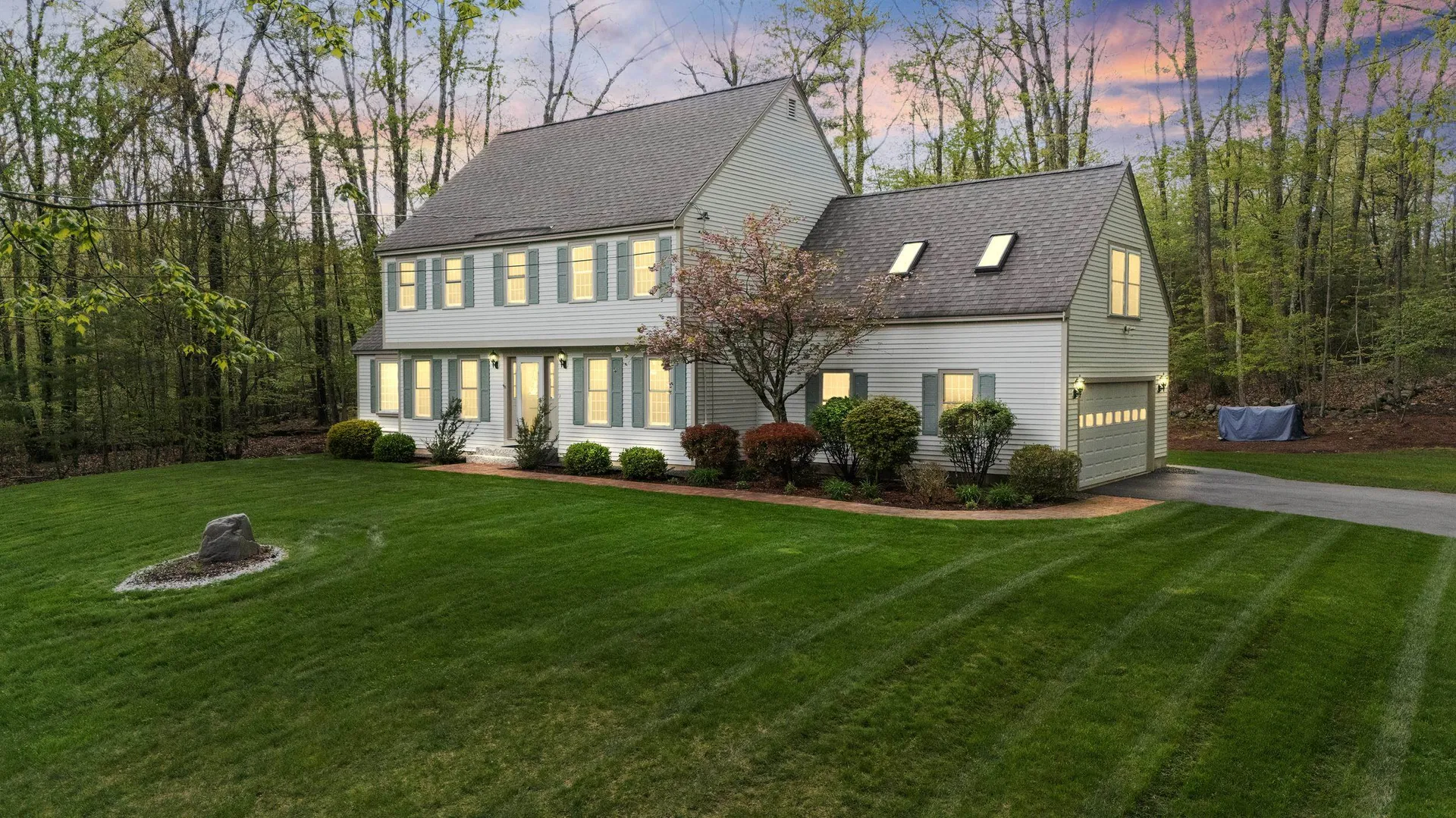 7 Modean Drive Derry NH 03038